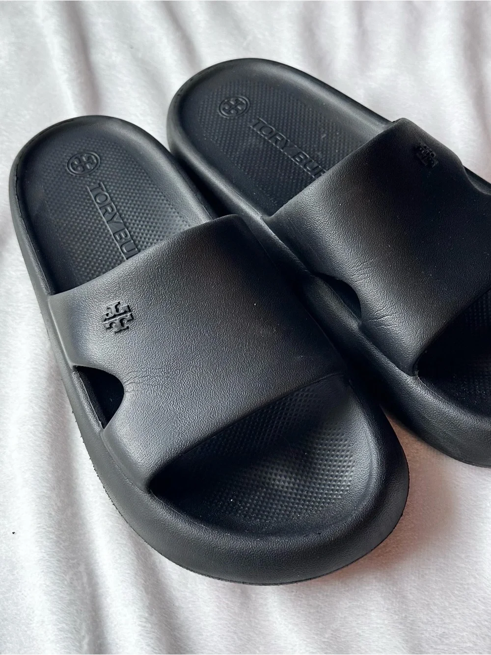 Tory Burch Shower Slide Chunky Sandal EVA Perfect Black 9 Women’s casual